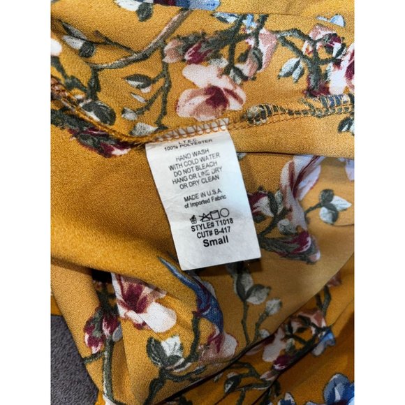Let Them Eat Cake Off Shoulder 3/4 Sleeve Blouse Mustard Floral Size Small - Picture 5 of 9